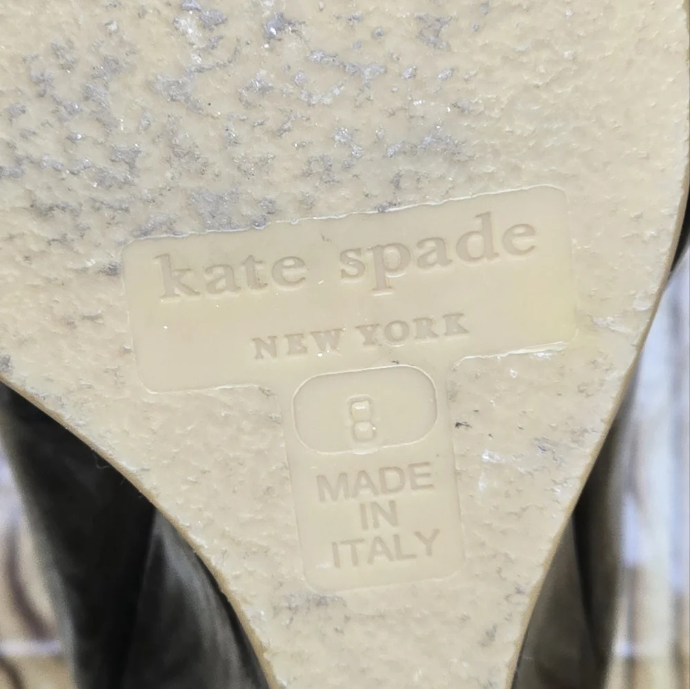 Kate Spade Black Patent‎ Leather Peep Toe Heels Size 8